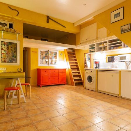 Dorm Hostel Camp Backpackers マルセイユ エクステリア 写真